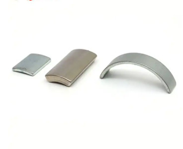 مغناطيس نيوديميوم قوي للغاية متكلس مخصص N50 N48 N52